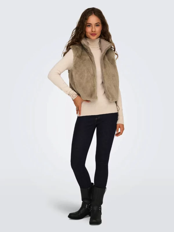 Only body revesible model dana in beige