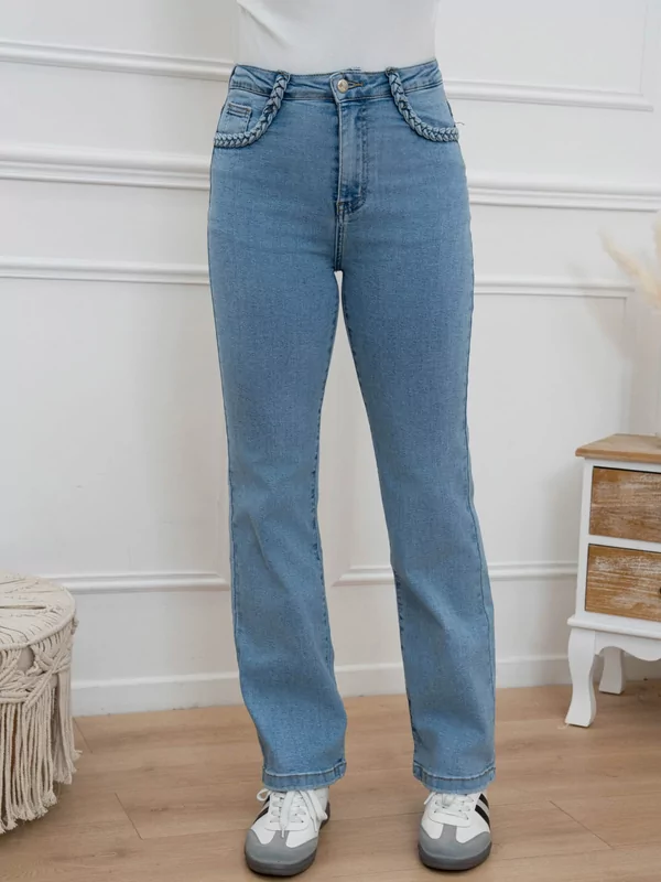 Flaired jeans in mid blauw
