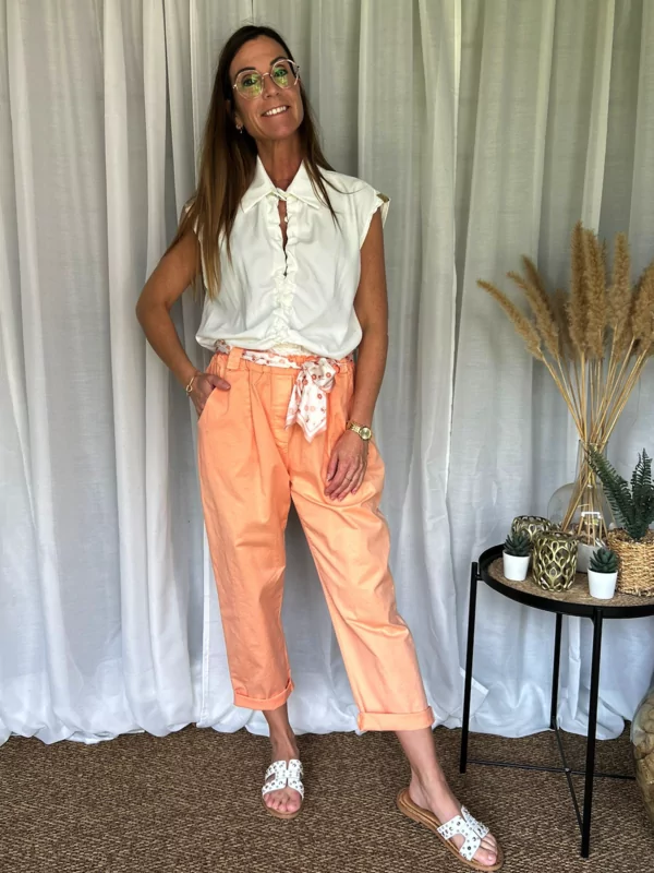 Chino broek met elastiek en sjaal in oranje
