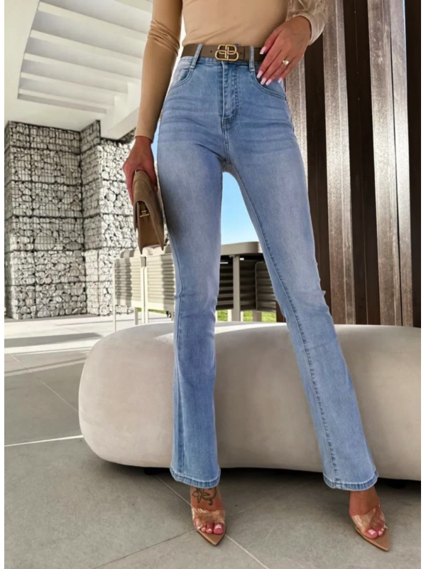 Flare jeans push up