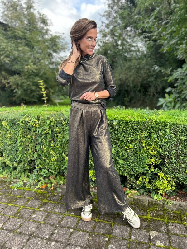 Zwart setje glitter bloes en broek