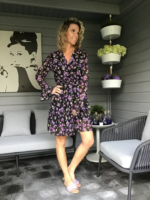 Kleedje lila bloemen