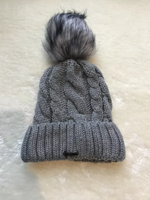 Muts grijs met fleecevoering