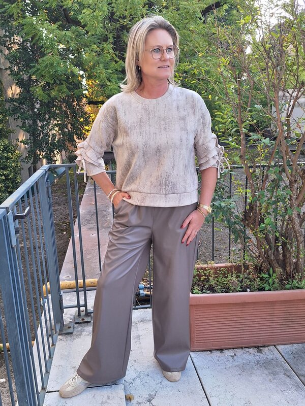 Sweater in beige 
