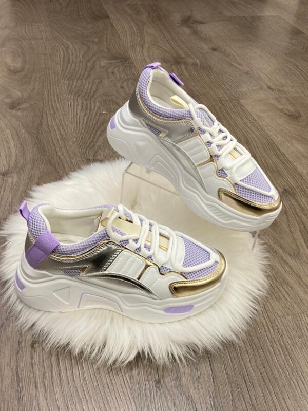 Sneaker lila