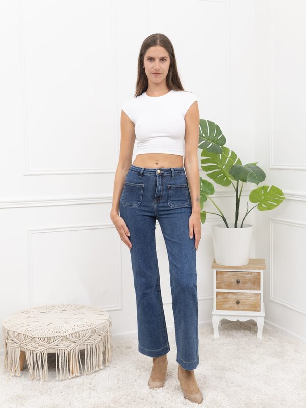 Flare jeans met zakjes aan de voorkant in donker blauw