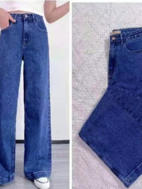 Blauwe jeans brede pijp