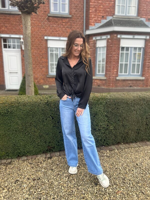 Hemdje satijn look in zwart