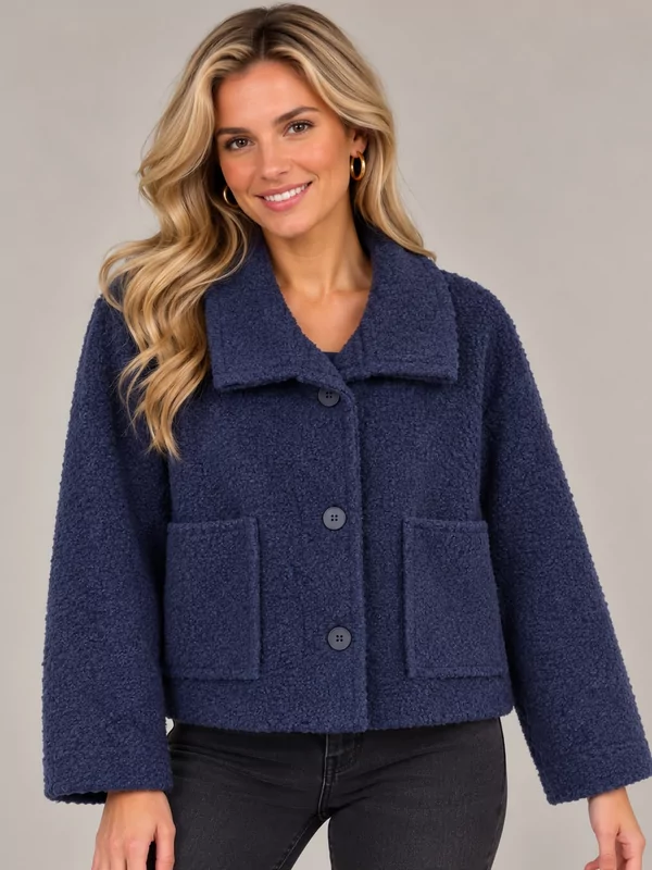 Jas met knopen in blauw