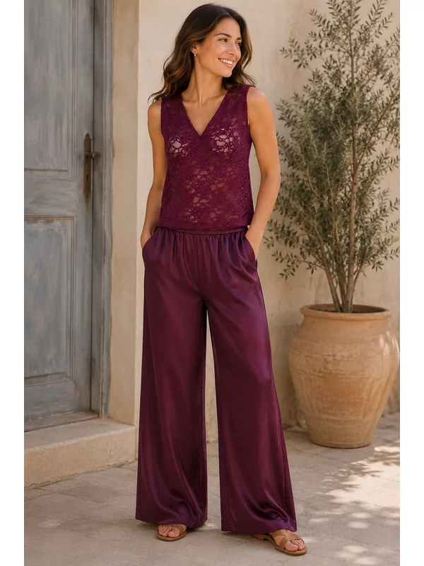 Set top in kant met broek in burgundy