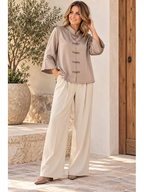 Satijn look hemdje in taupe
