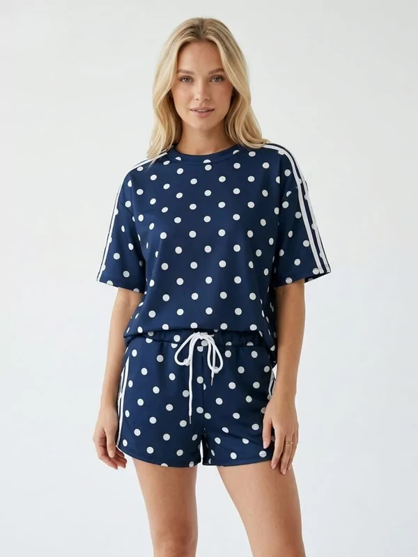 Setje sweater en short in donker blauw