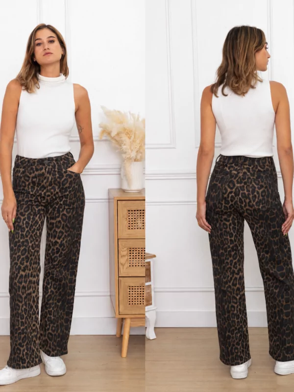 Jeans in leopard print recht model