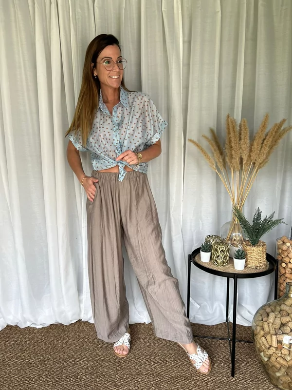 Hemdje in blauw met bolletjes 