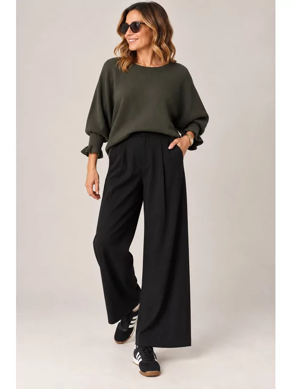 Pull met speciale mouw in kaki