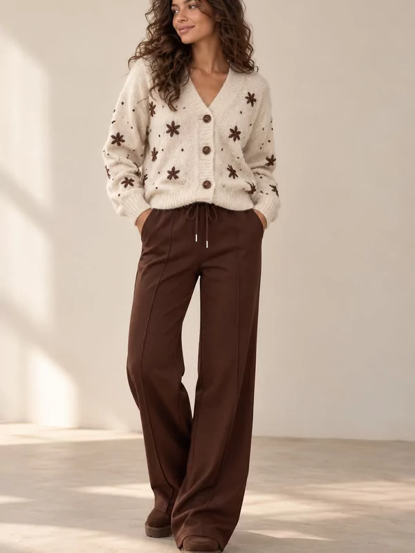 Cardigan / pull met bloempjes in ecru