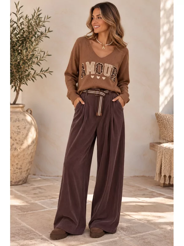 Losse velours broek met gratis riem in bruin