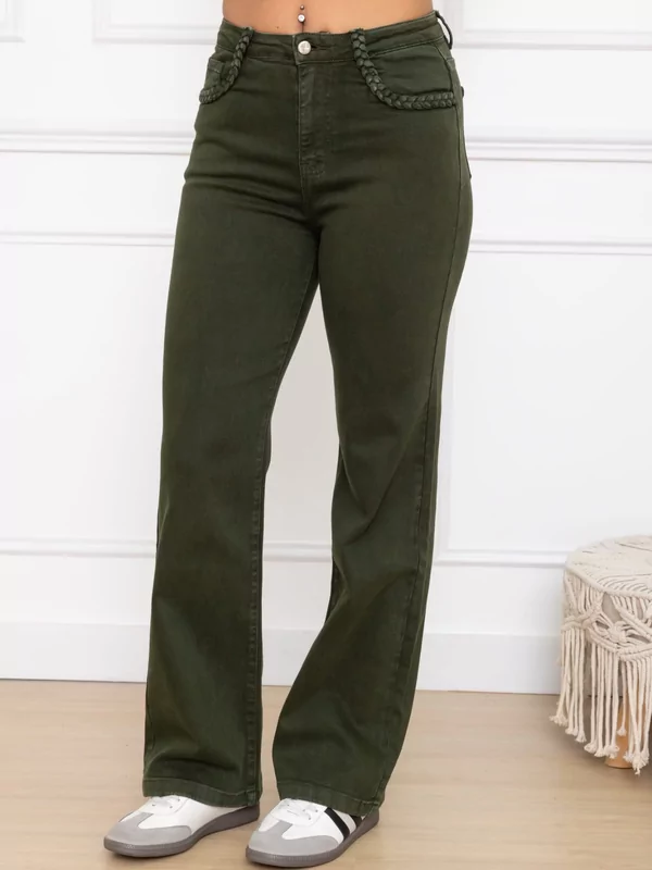 Flaired jeans in kaki